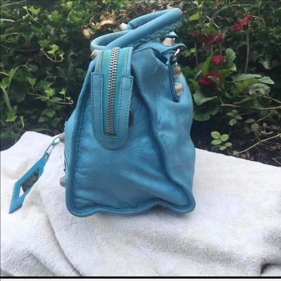 BALENCIAGA PARIS 🎉CITY BAG in First turquoise. - Picture 4 of 12